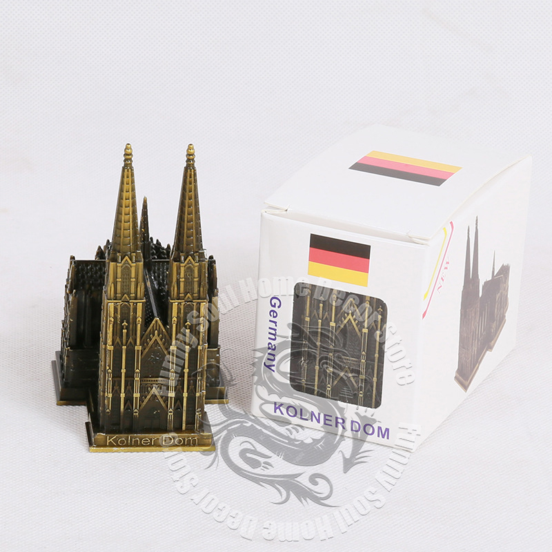 Cathédrale de Cologne en métal - Germany Home Decor avis et prix