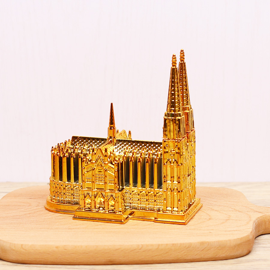 Statue de la Cathédrale de Col - Germany Home Decor avis et prix